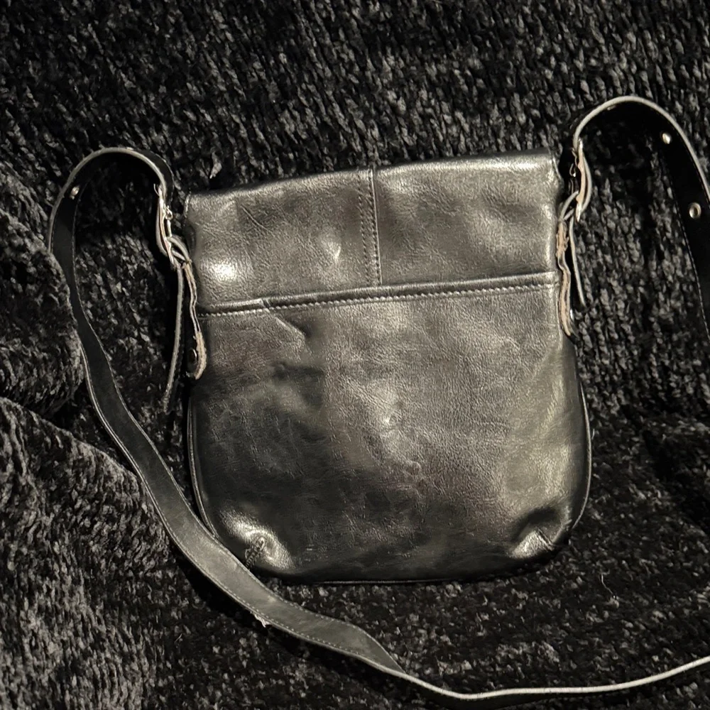 Elegant Black Men's Messenger Bag